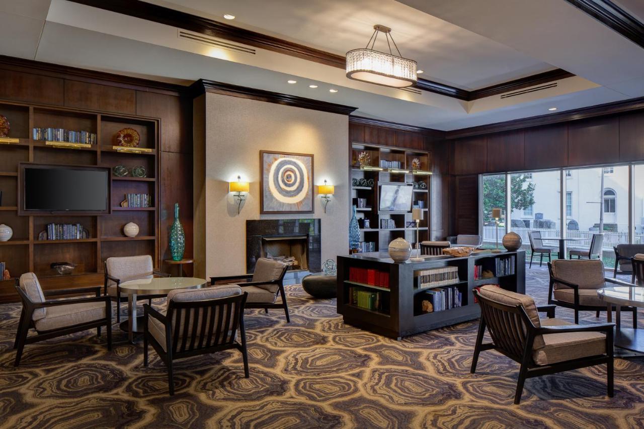 Little Rock Marriott Hotel Exterior photo